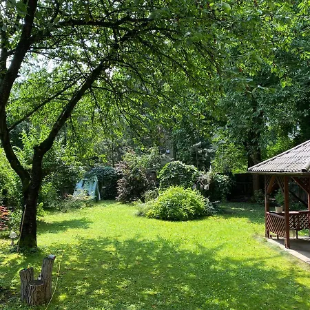 شقة Comfort Garden View