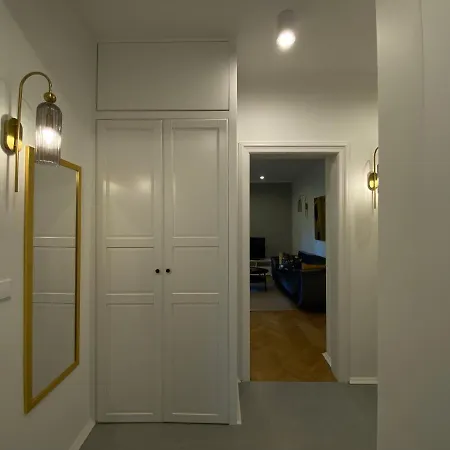 Comfort Garden View Apartment *