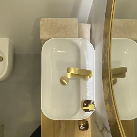 Comfort Garden View Apartment *