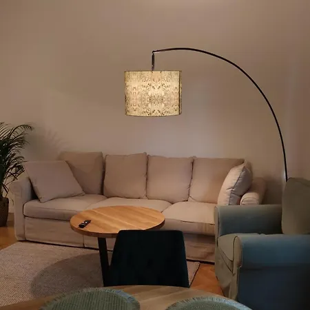 Comfort Garden View Apartment *