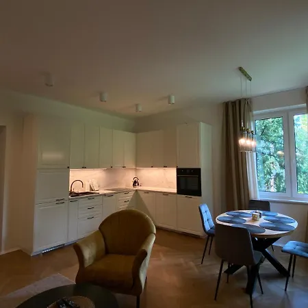 Comfort Garden View Apartmán Krakov