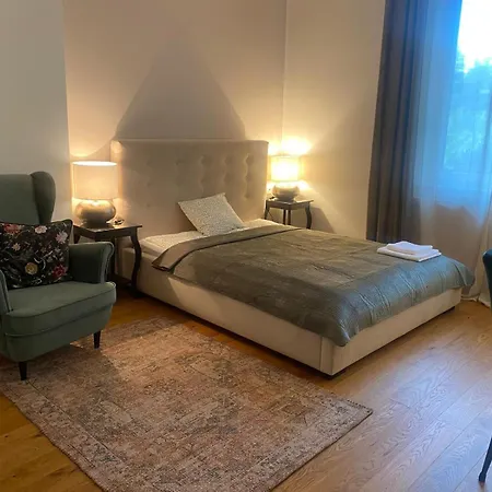 Comfort Garden View Apartmán *